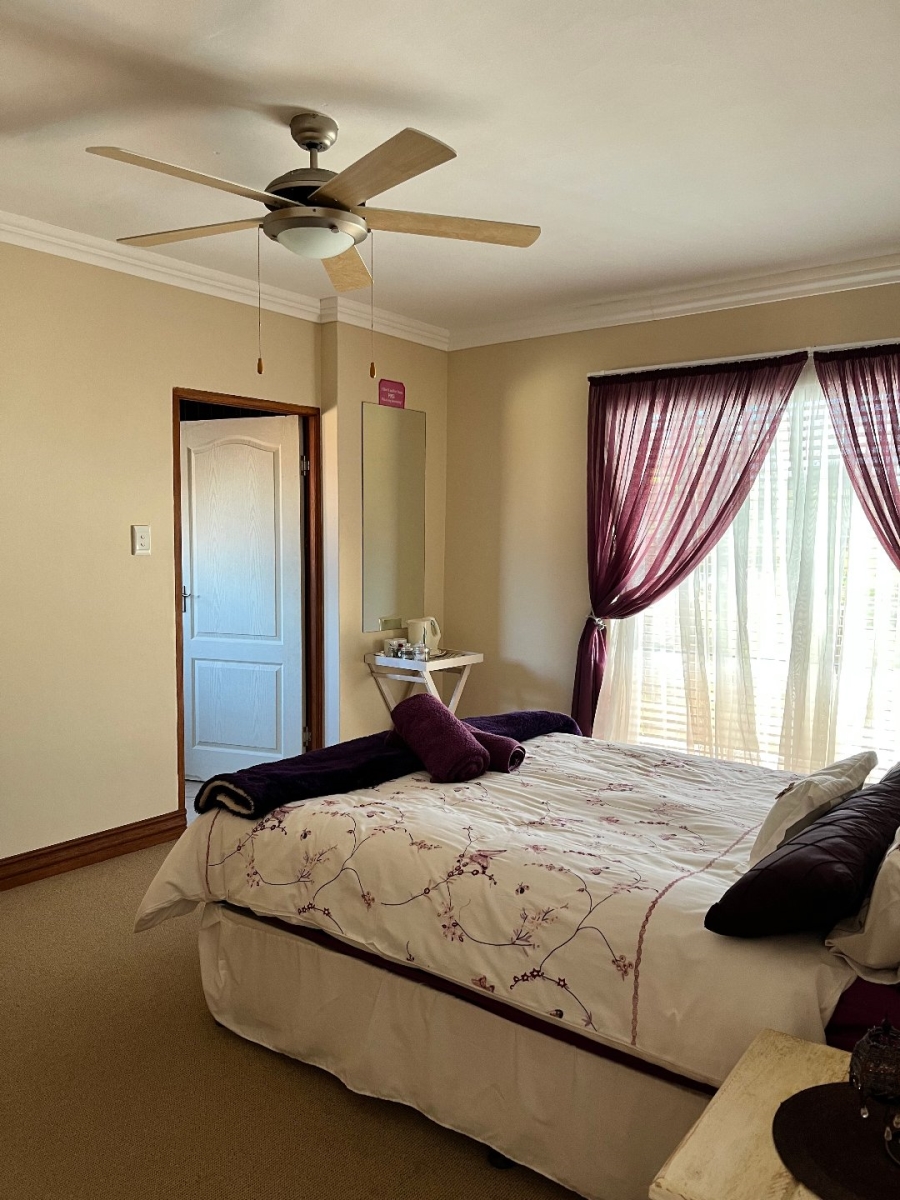 6 Bedroom Property for Sale in Tergniet Western Cape
